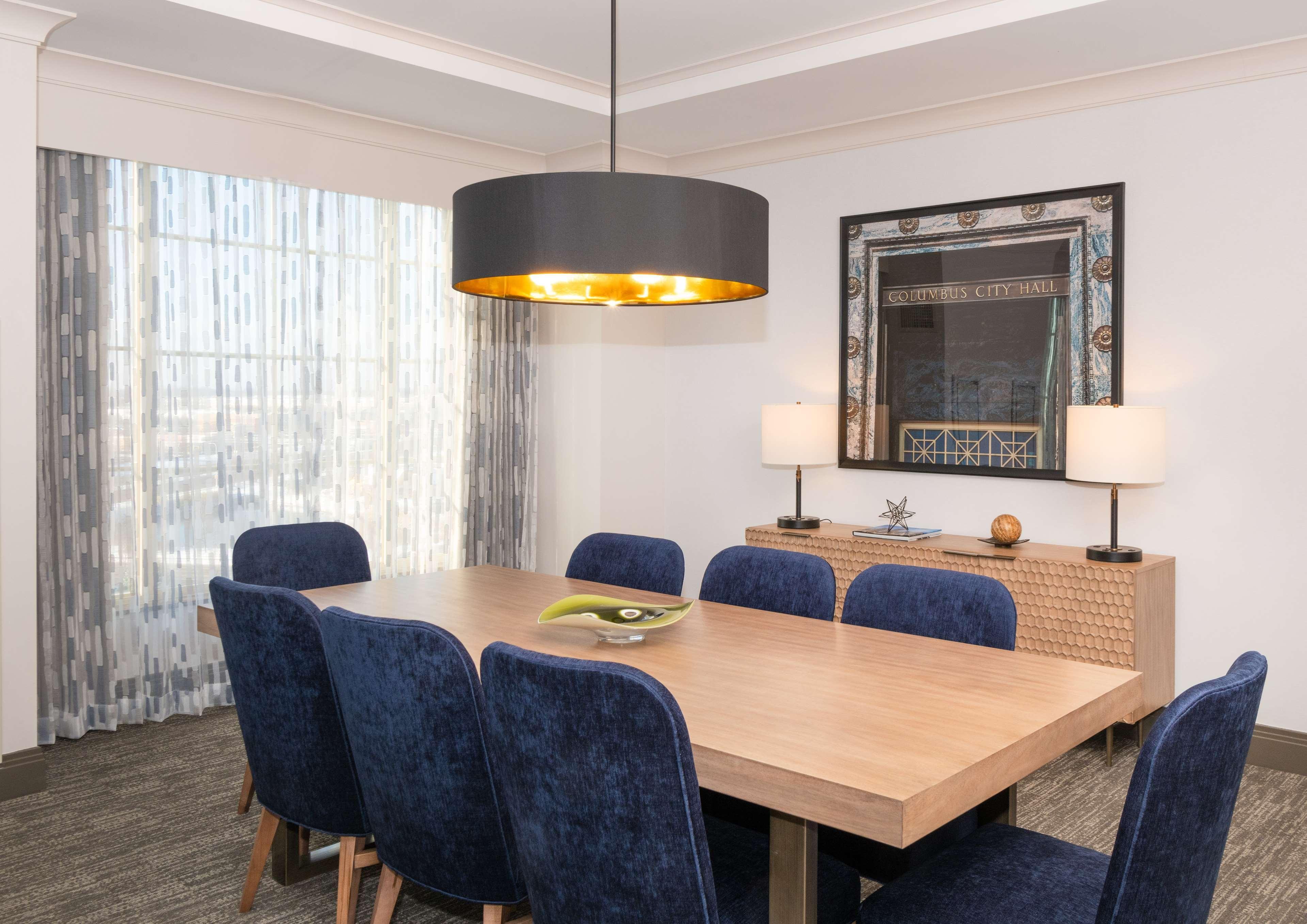Hotel Hilton Columbus/polaris 4*