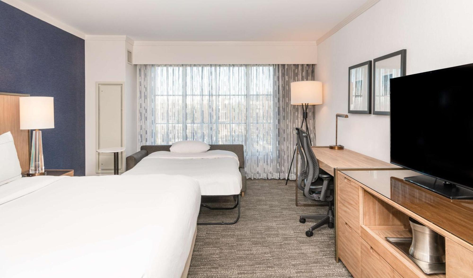 Hotel Hilton Columbus/polaris 4*