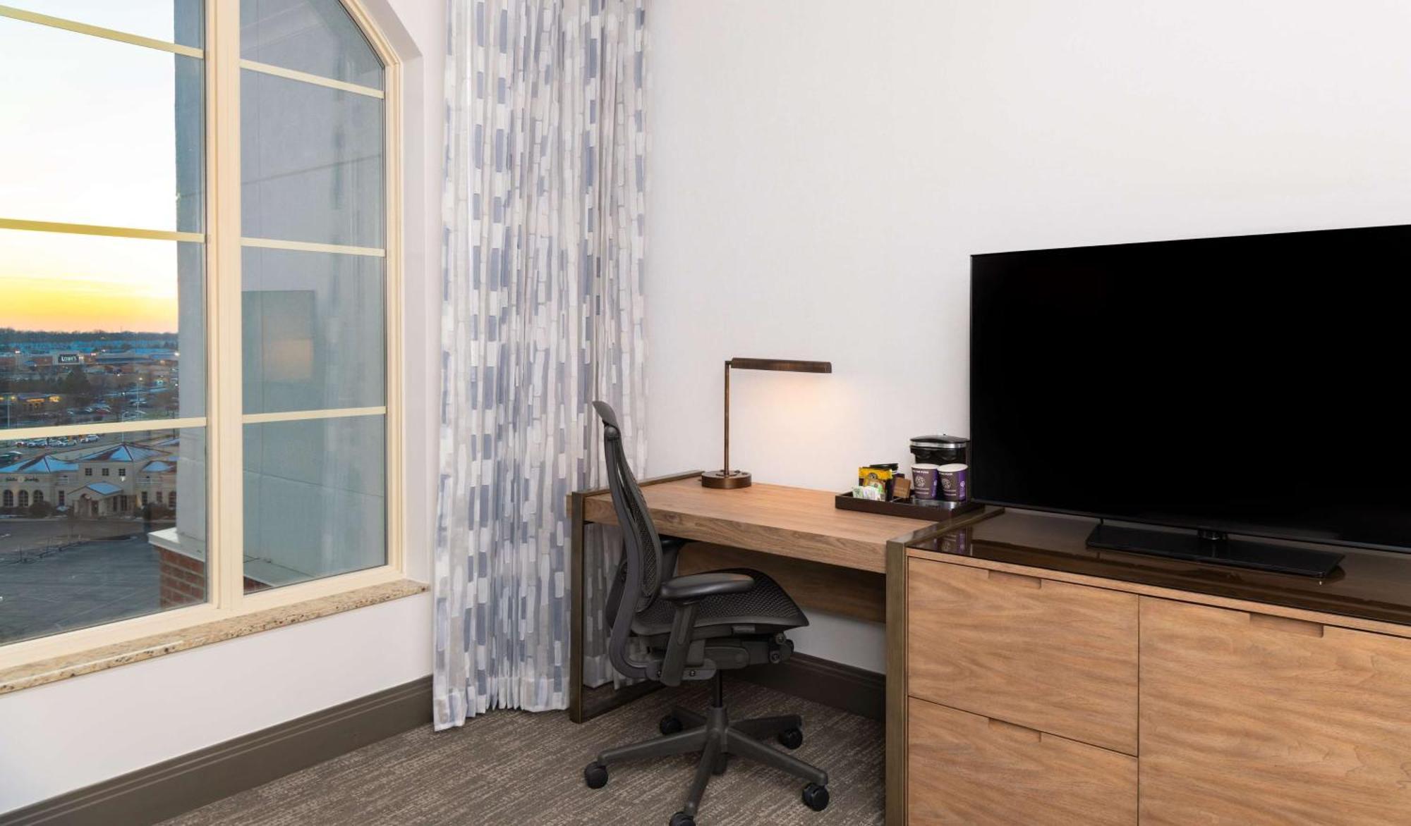 Hilton Columbus/polaris Hotel 4*