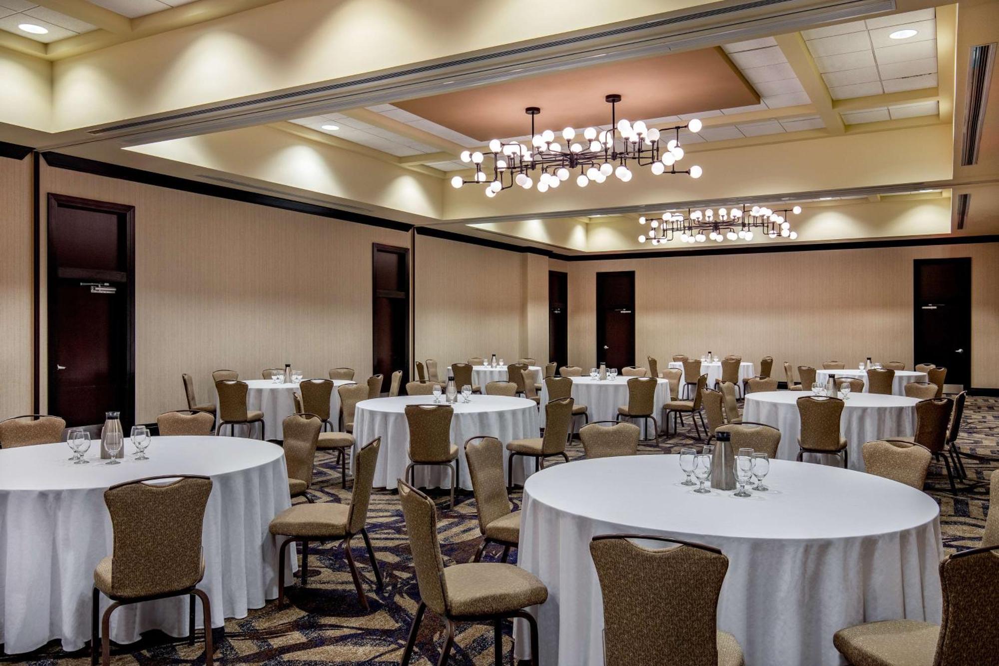 Hilton Columbus/polaris Hotel Columbus