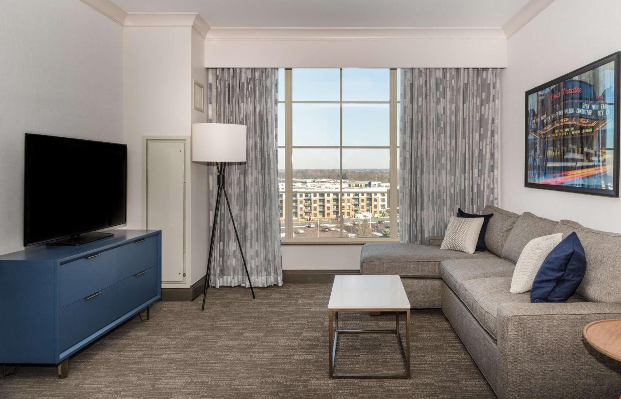 Hotel Hilton Columbus/polaris 4*